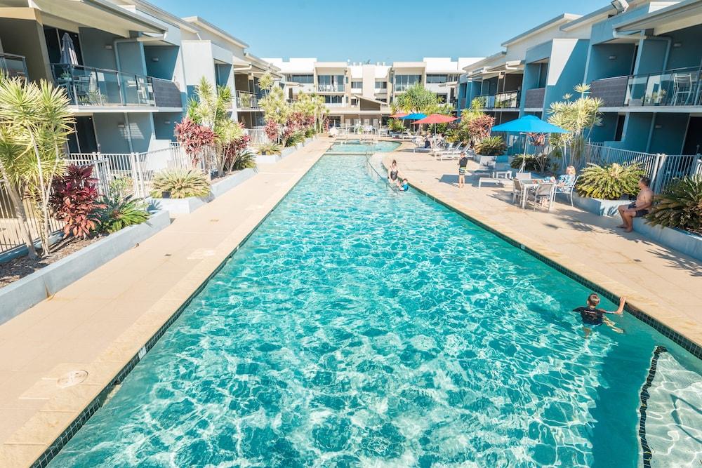 Ramada By Wyndham Hervey Bay Exterior photo The pool at the Mantra on Mooloolaba